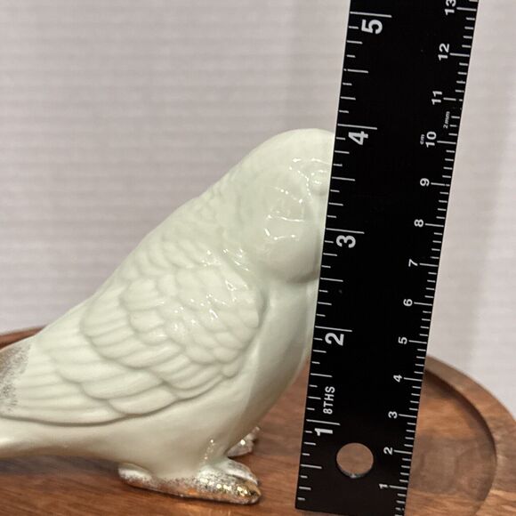 Vintage Mint Green Glass Parakeet Rare Gold Details - Picture 10 of 11